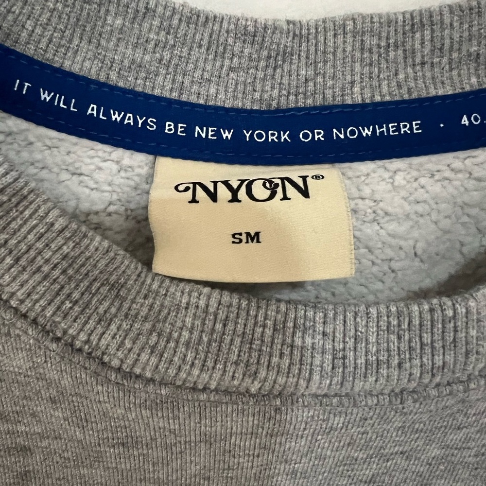 New York or Nowhere Gray Crewneck - Picture 2 of 3